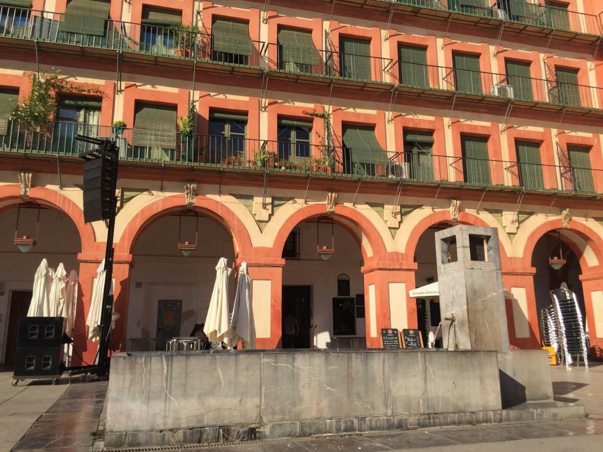 Apartamento Plaza De La Corredera Córdoba Eksteriør bilde